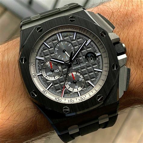 ap royal oak offshore chronograph.